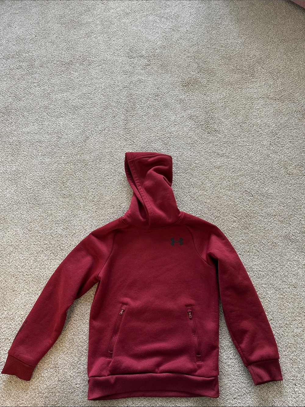 Under Armour youth  Maroon Crewneck Hoodie size medium